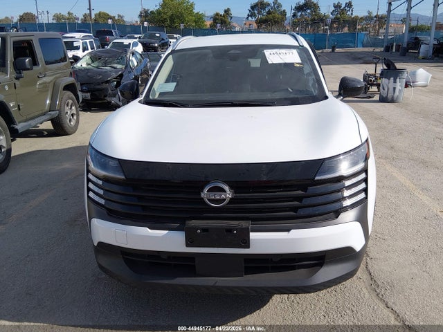 3N8AP6CE8TL306871 Nissan KICKS SV