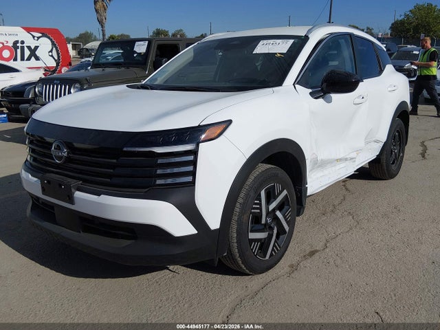 3N8AP6CE8TL306871 Nissan KICKS SV