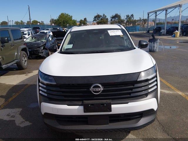 3N8AP6CE8TL306871 Nissan KICKS SV