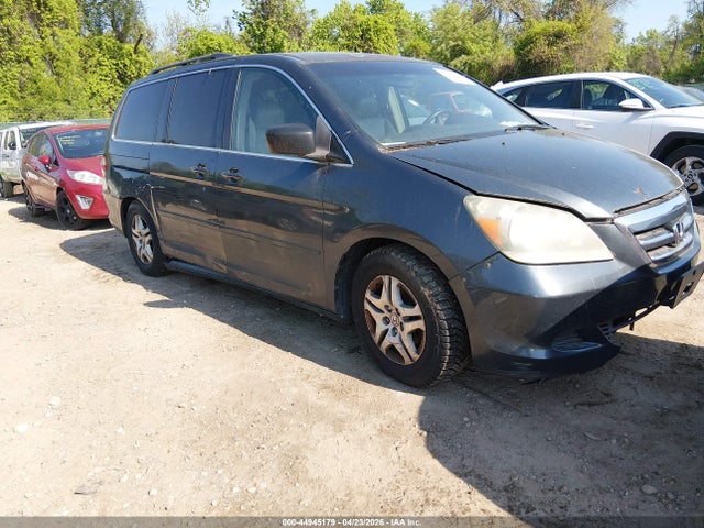 44945179 :رقم المزاد ، 5FNRL38605B020024 vin ، 2005 Honda Odyssey Ex-l مزاد بيع