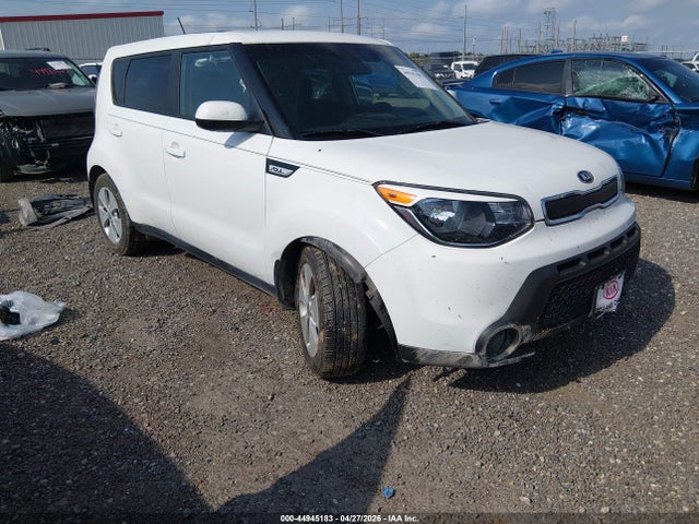 Auction sale of the 2016 Kia Soul, vin: KNDJN2A22G7395575, lot number: 44945183