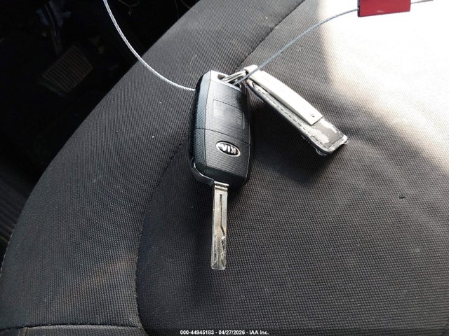 Продаж на аукціоні авто 2016 Kia Soul, vin: KNDJN2A22G7395575, номер лоту: 44945183