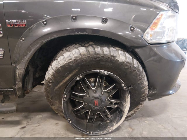 Продаж на аукціоні авто 2017 Ram 1500 Express  4x4 5'7 Box, vin: 1C6RR7KT0HS516699, номер лоту: 44945201
