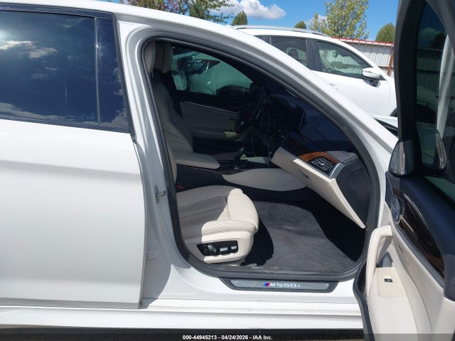Aukcja sprzedaży 2018 Bmw M550i Xdrive, vin: WBAJB9C50JB049583, numer aukcji: 44945213