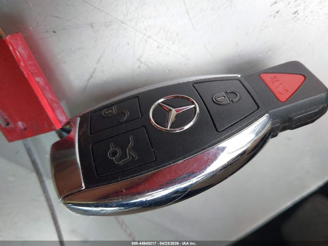 44945217 :رقم المزاد ، WDCTG4EB5FJ127527 vin ، 2015 Mercedes-benz Gla 250 مزاد بيع