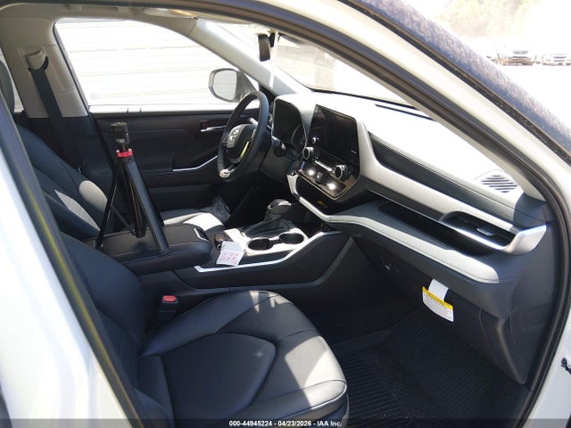 Продаж на аукціоні авто 2026 Toyota Highlander Hybrid Xle, vin: 5TDKBRCH3TS702145, номер лоту: 44945224