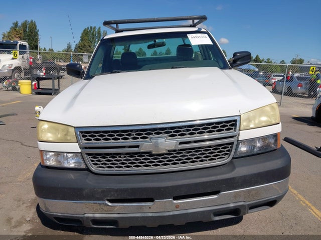 Продажа на аукционе авто 2005 Chevrolet Silverado 2500hd Work Truck, vin: 1GCHC24UX5E311674, номер лота: 44945226