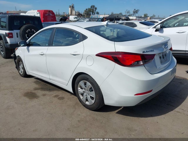 44945227 :رقم المزاد ، 5NPDH4AE8GH755986 vin ، 2016 Hyundai Elantra Se مزاد بيع