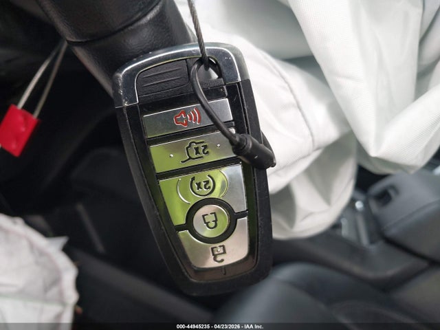 1FMJU1J85REA44672 Ford Expedition Xlt