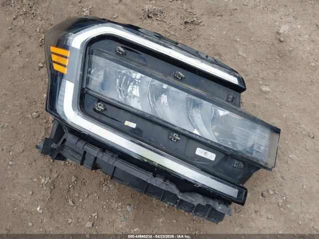1FMJU1J85REA44672 Ford Expedition Xlt