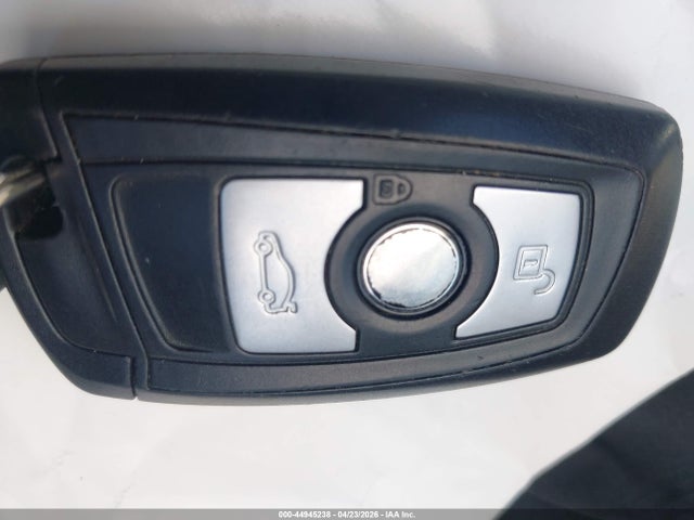 44945238 :رقم المزاد ، WBA3A5C5XDJ461489 vin ، 2013 Bmw 328i مزاد بيع