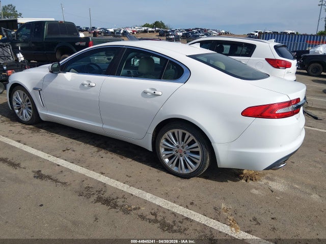 Aukcja sprzedaży 2015 Jaguar Xf 2.0t Premium, vin: SAJWA0FS5FPU75189, numer aukcji: 44945241