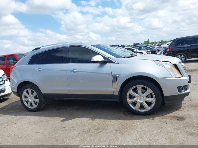 Продажа на аукционе авто 2015 Cadillac Srx Premium Collection, vin: 3GYFNDE3XFS622753, номер лота: 44945268