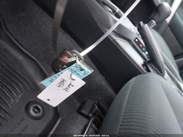 44945279 :رقم المزاد ، 2T3BFREV6HW564419 vin ، 2017 Toyota Rav4 Le مزاد بيع