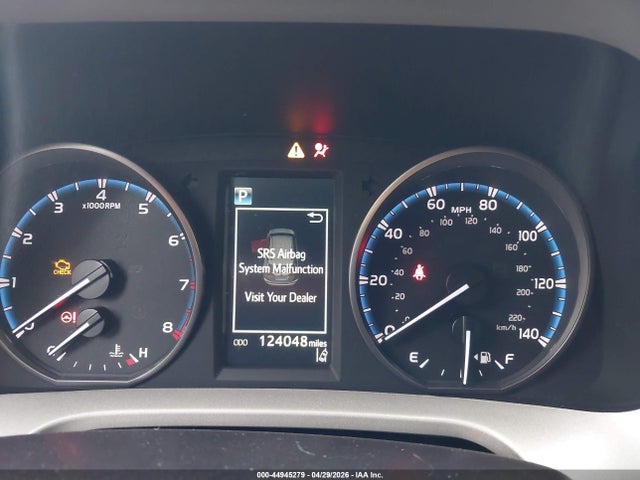 44945279 :رقم المزاد ، 2T3BFREV6HW564419 vin ، 2017 Toyota Rav4 Le مزاد بيع