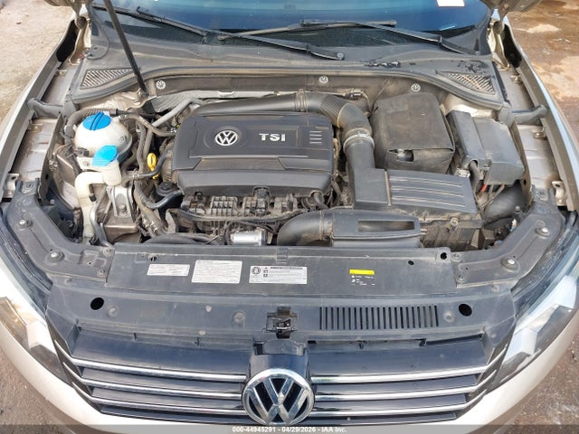 2015 Volkswagen Passat 1.8t Limited Edition მანქანა იყიდება აუქციონზე, vin: 1VWAS7A32FC083094, აუქციონის ნომერი: 44945291
