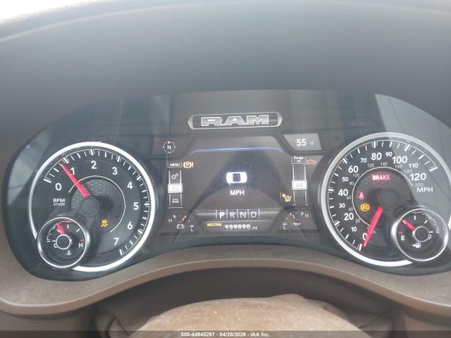 44945297 :رقم المزاد ، 1C6SRFJT4MN595770 vin ، 2021 Ram 1500 Laramie  4x4 5'7 Box مزاد بيع