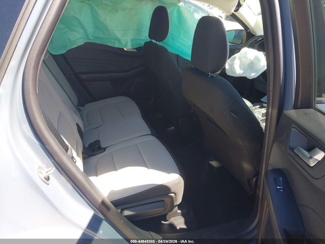 1FMCU9GN0PUB24453 Ford Escape Active
