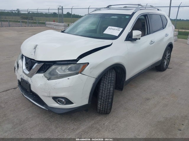 5N1AT2MT6FC864811 Nissan Rogue Sl