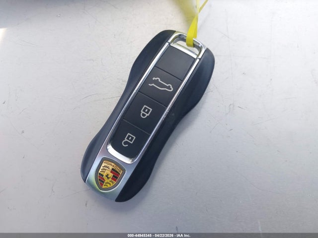 Продаж на аукціоні авто 2022 Porsche Cayenne E-hybrid Coupe Platinum Edition, vin: WP1BE2AY8NDA51058, номер лоту: 44945345