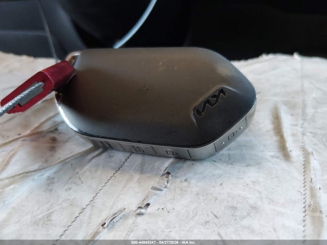 KNAG64J7XS5377924 KIA K5 Gt-line