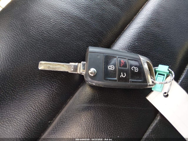 44945355 :رقم المزاد ، 3VW4T7AU8FM042907 vin ، 2015 Volkswagen Golf Gti 2.0t Autobahn 4-door مزاد بيع