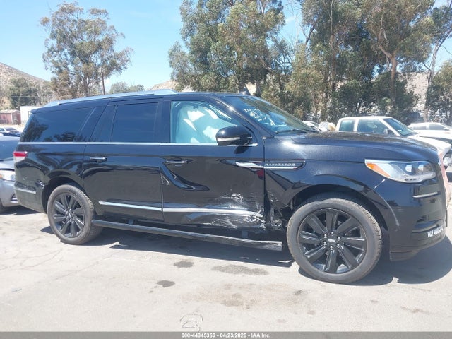 5LMJJ3LG8PEL00662 Lincoln Navigator Reserve L