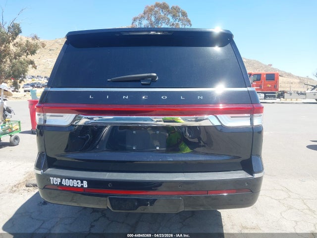 5LMJJ3LG8PEL00662 Lincoln Navigator Reserve L