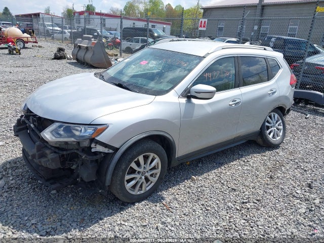 Продаж на аукціоні авто 2017 Nissan Rogue Sv, vin: KNMAT2MV6HP608640, номер лоту: 44945371