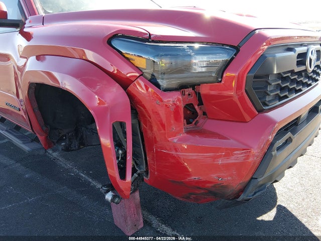 3TYLB5JN3RT010633 Toyota Tacoma Trd Sport