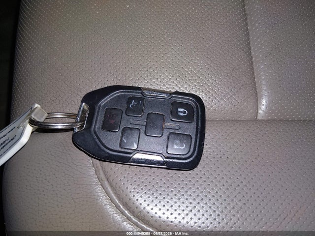 44945385 :رقم المزاد ، 1GNSKCKC0FR104401 vin ، 2015 Chevrolet Tahoe Ltz مزاد بيع