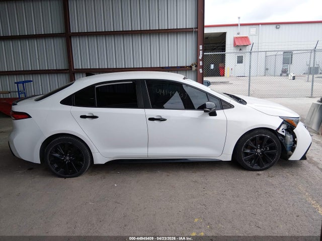 44945409 :رقم المزاد ، 5YFS4MCE9MP067137 vin ، 2021 Toyota Corolla Se Nightshade Edition مزاد بيع