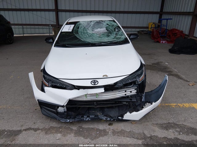 44945409 :رقم المزاد ، 5YFS4MCE9MP067137 vin ، 2021 Toyota Corolla Se Nightshade Edition مزاد بيع