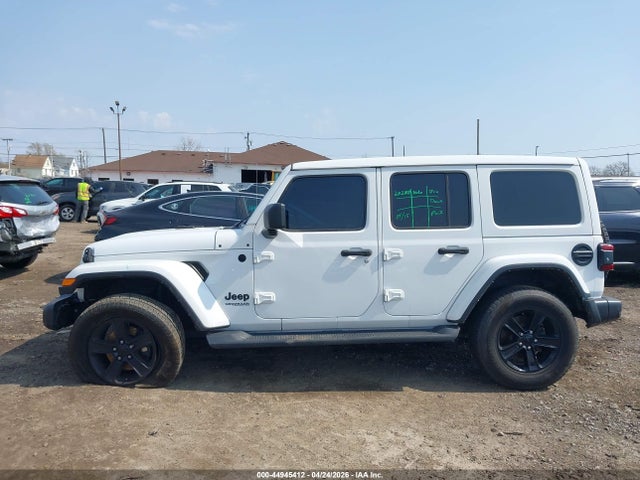 44945412 :رقم المزاد ، 1C4HJXEN8MW807883 vin ، 2021 Jeep Wrangler Unlimited Sahara Altitude 4x4 مزاد بيع