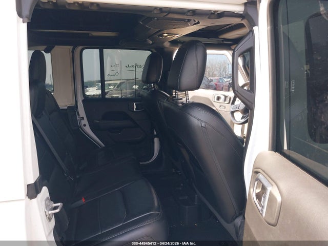 44945412 :رقم المزاد ، 1C4HJXEN8MW807883 vin ، 2021 Jeep Wrangler Unlimited Sahara Altitude 4x4 مزاد بيع