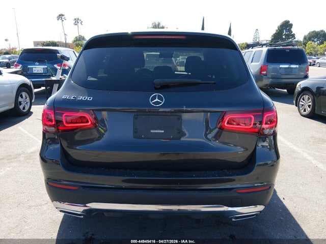 W1N0G8DB7NV337631 Mercedes-Benz Glc 300 Suv