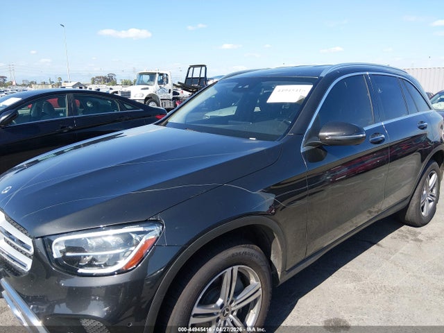 W1N0G8DB7NV337631 Mercedes-Benz Glc 300 Suv
