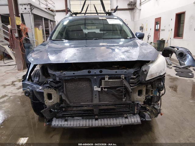 44945439 :رقم المزاد ، 4S4BSBEC6F3327779 vin ، 2015 Subaru Outback 2.5i Premium مزاد بيع