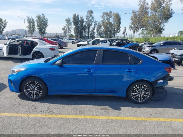 44945440 :رقم المزاد ، 3KPF54AD7PE520492 vin ، 2023 Kia Forte Gt-line مزاد بيع