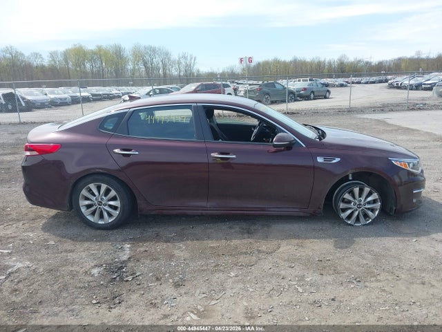 2018 Kia Optima Lx მანქანა იყიდება აუქციონზე, vin: 5XXGT4L38JG265977, აუქციონის ნომერი: 44945447