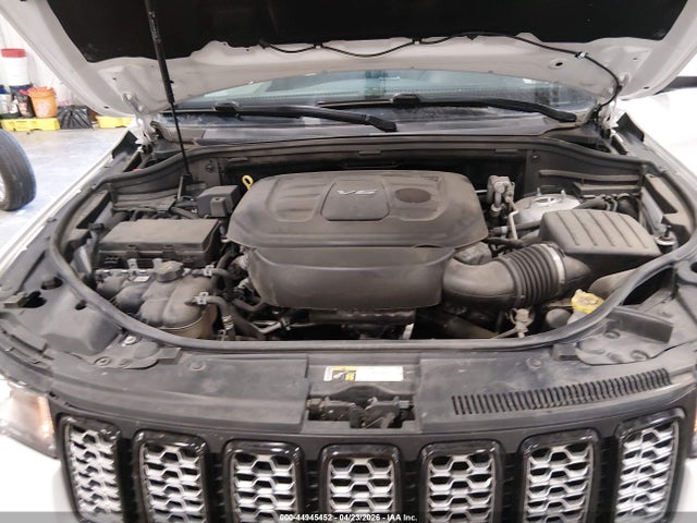 44945452 :رقم المزاد ، 1C4RJFAG8HC704251 vin ، 2017 Jeep Grand Cherokee Altitude 4x4 مزاد بيع