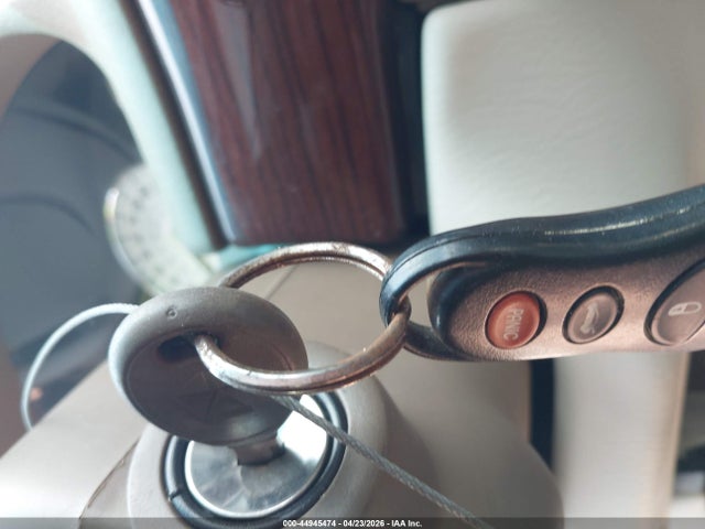 44945474 :رقم المزاد ، 2C3HC56G0YH316179 vin ، 2000 Chrysler Lhs مزاد بيع