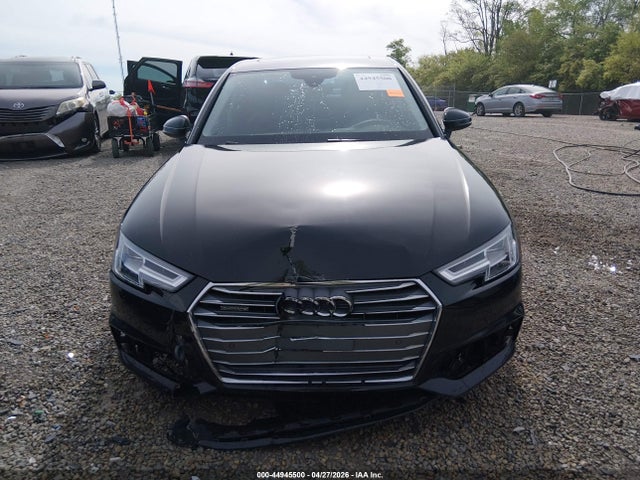 Продаж на аукціоні авто 2017 Audi A4 2.0t Premium, vin: WAUENAF42HN008992, номер лоту: 44945500
