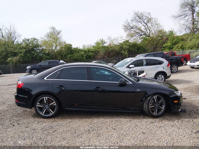 Продаж на аукціоні авто 2017 Audi A4 2.0t Premium, vin: WAUENAF42HN008992, номер лоту: 44945500