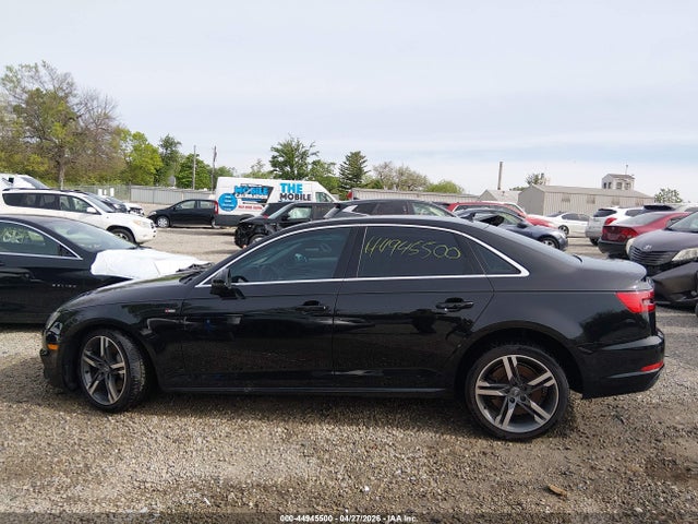 Продаж на аукціоні авто 2017 Audi A4 2.0t Premium, vin: WAUENAF42HN008992, номер лоту: 44945500
