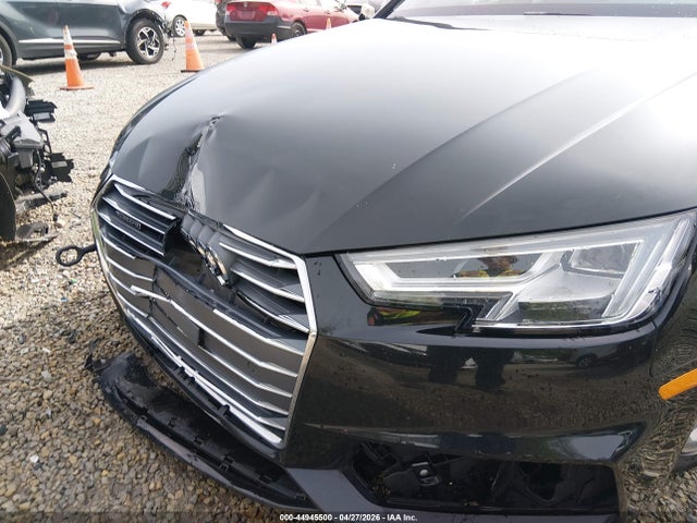 Продаж на аукціоні авто 2017 Audi A4 2.0t Premium, vin: WAUENAF42HN008992, номер лоту: 44945500