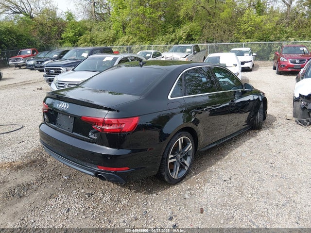 Продаж на аукціоні авто 2017 Audi A4 2.0t Premium, vin: WAUENAF42HN008992, номер лоту: 44945500