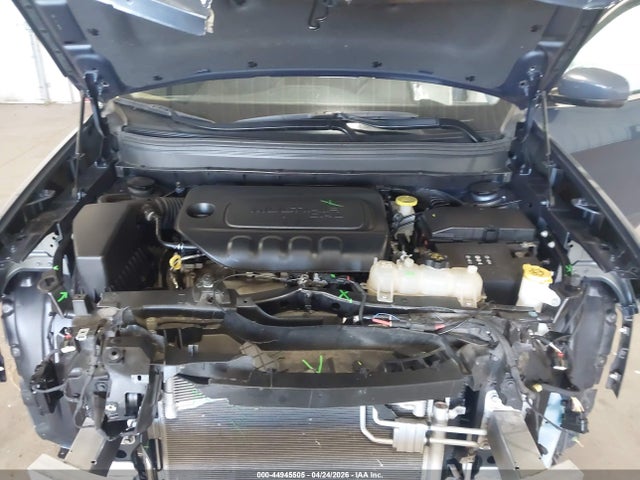 44945505 :رقم المزاد ، 1C4PJMLB7KD418020 vin ، 2019 Jeep Cherokee Latitude Plus 4x4 مزاد بيع