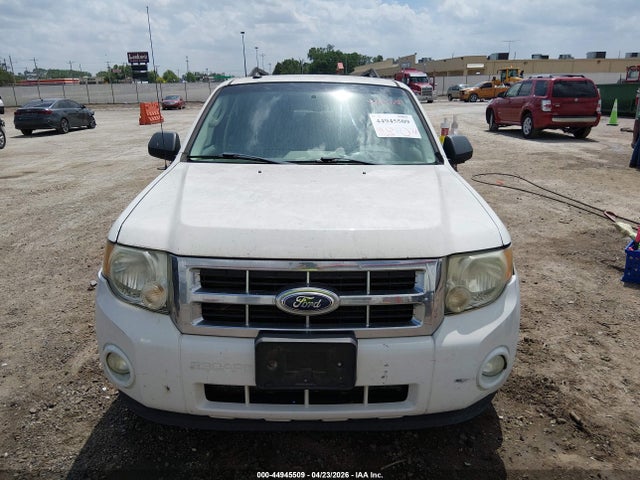44945509 :رقم المزاد ، 1FMCU0D71BKC51394 vin ، 2011 Ford Escape Xlt مزاد بيع