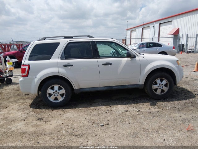 44945509 :رقم المزاد ، 1FMCU0D71BKC51394 vin ، 2011 Ford Escape Xlt مزاد بيع